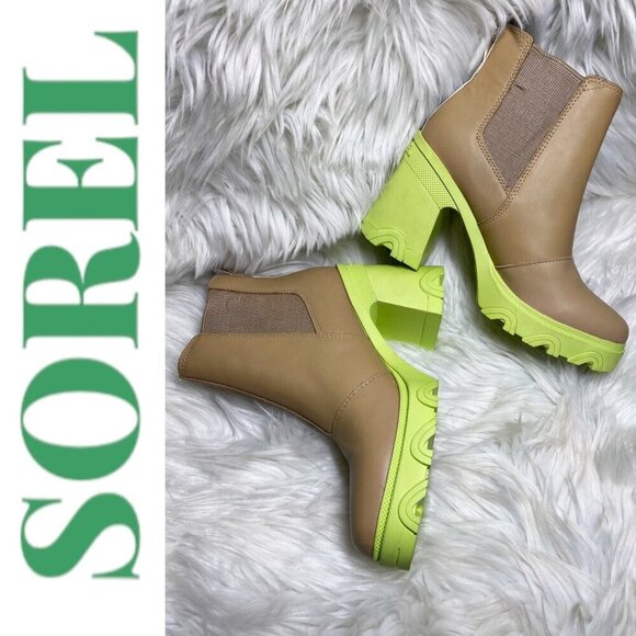 NWOB SOREL Brex Chunky Heel Platform Chelsea Bootie Tan Yellow, Size 6.5 - Picture 1 of 11